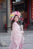                                                         MỘT CHO TẤT CẢ                                                